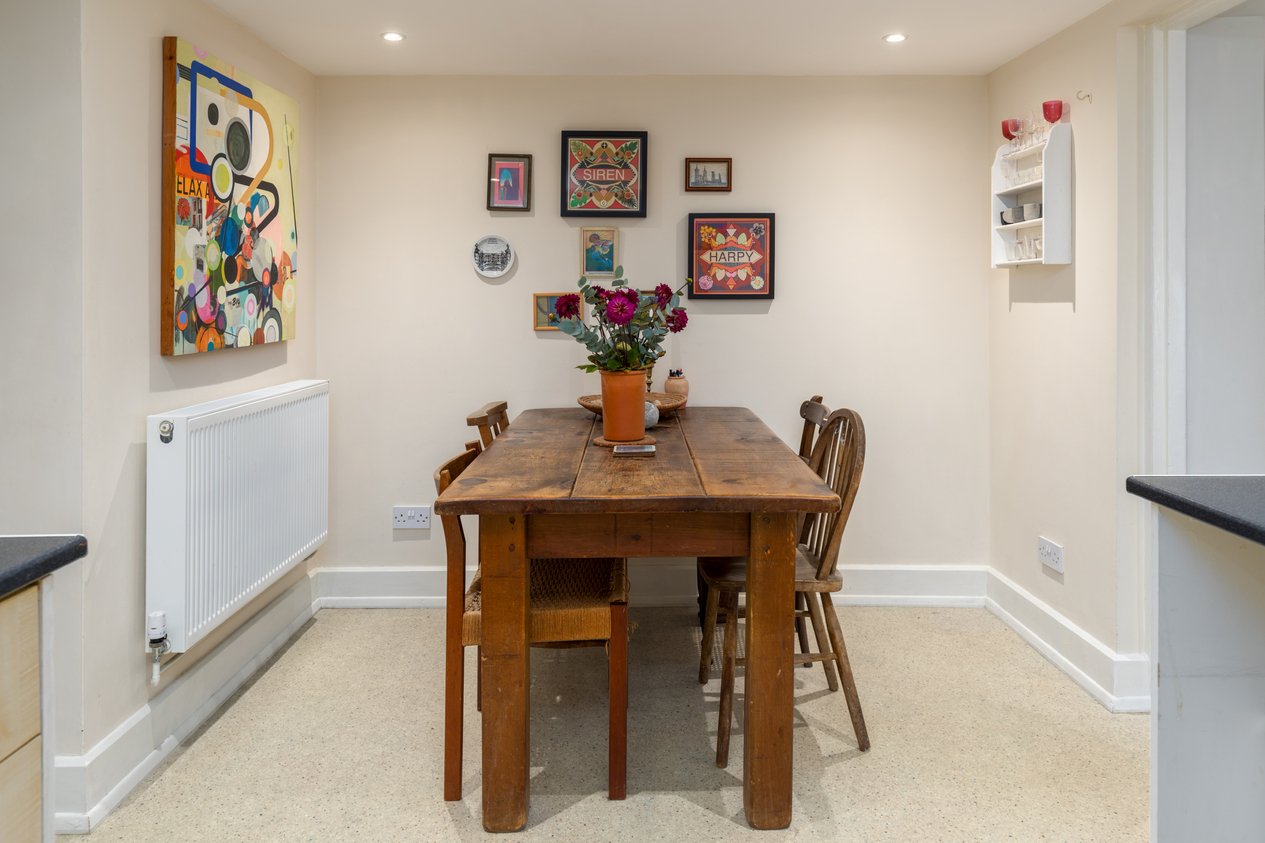 Properties Under Offer in Hawley Square Margate