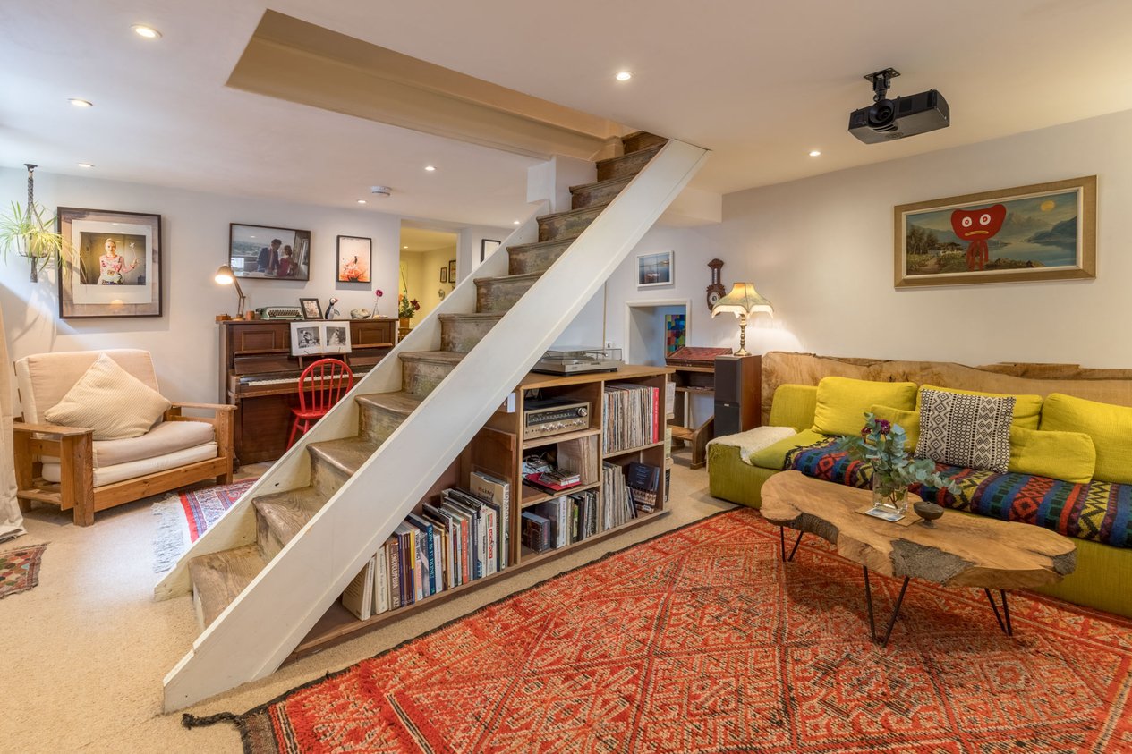 Properties Under Offer in Hawley Square Margate