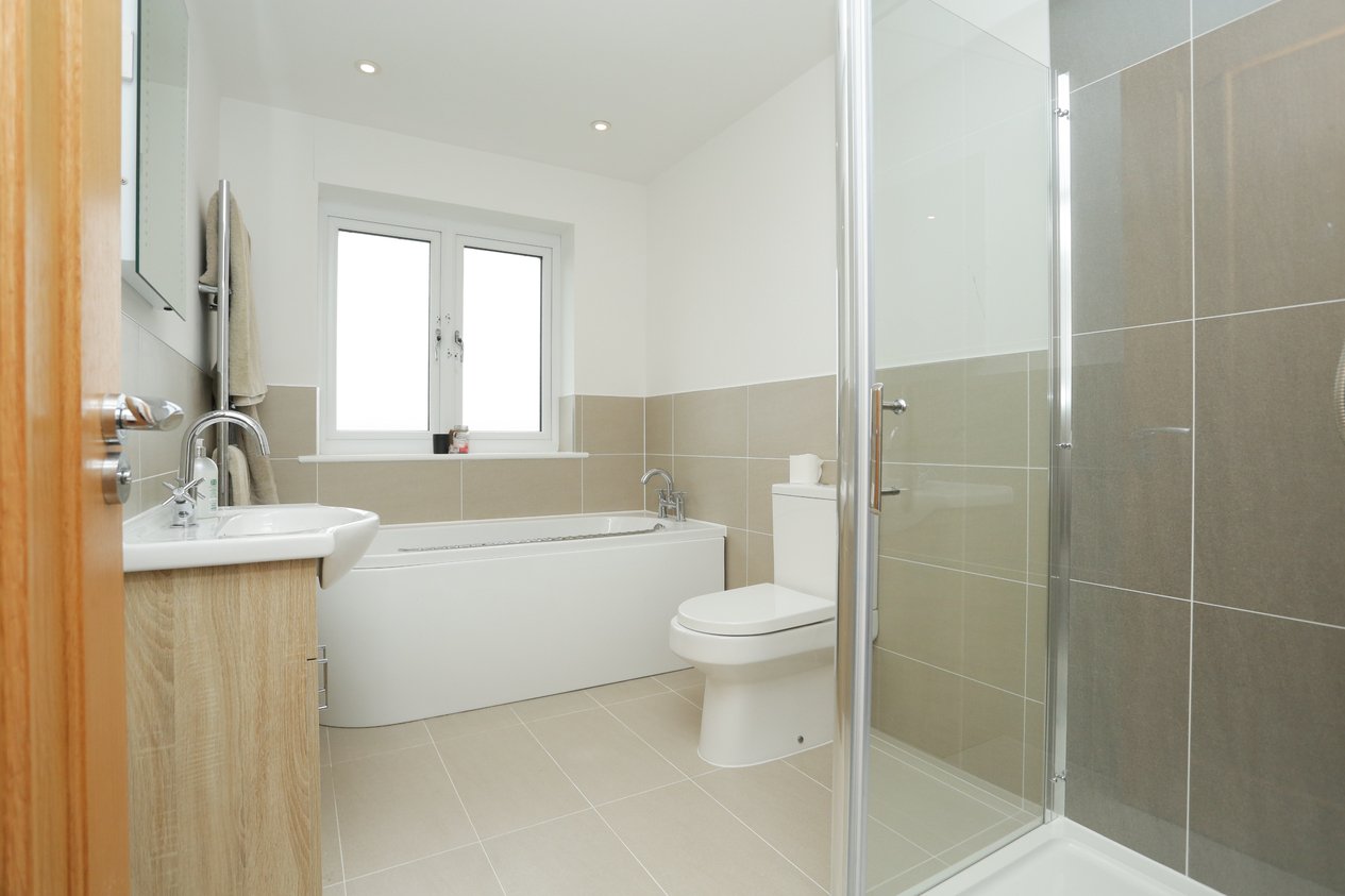 Properties For Sale in Hawthorn Grange Ramsgate