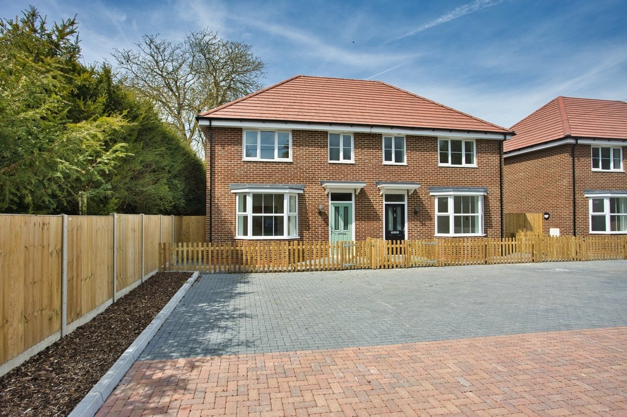 Properties For Sale in Hawthorn Mews Homestead Lane