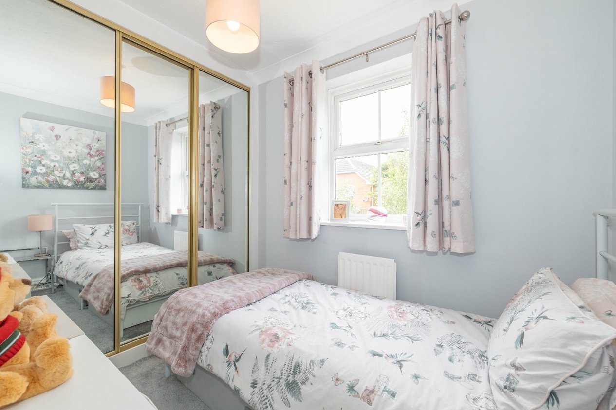 Properties For Sale in Hawthorn Road Kingsnorth