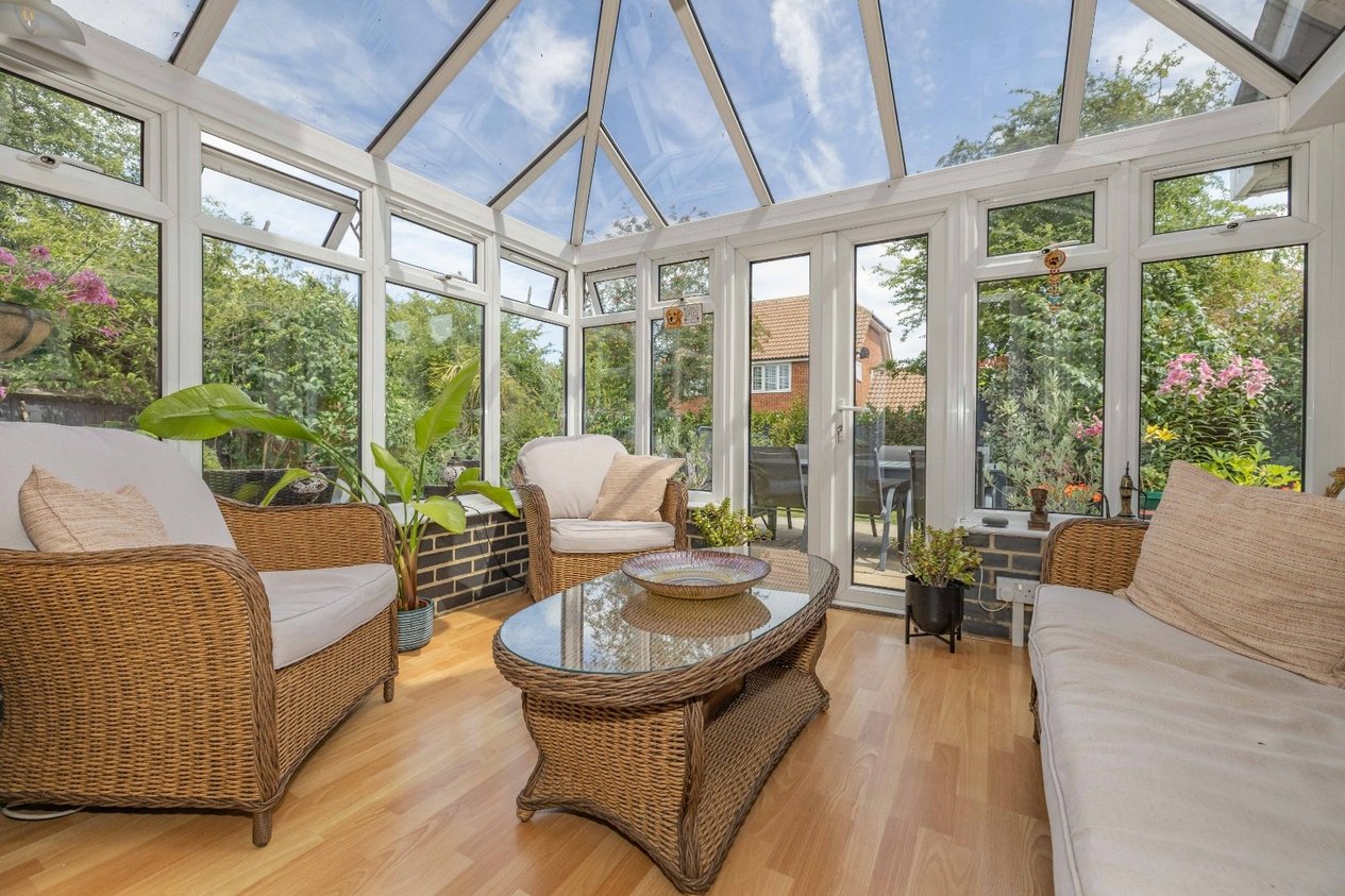 Properties For Sale in Hawthorn Road Kingsnorth