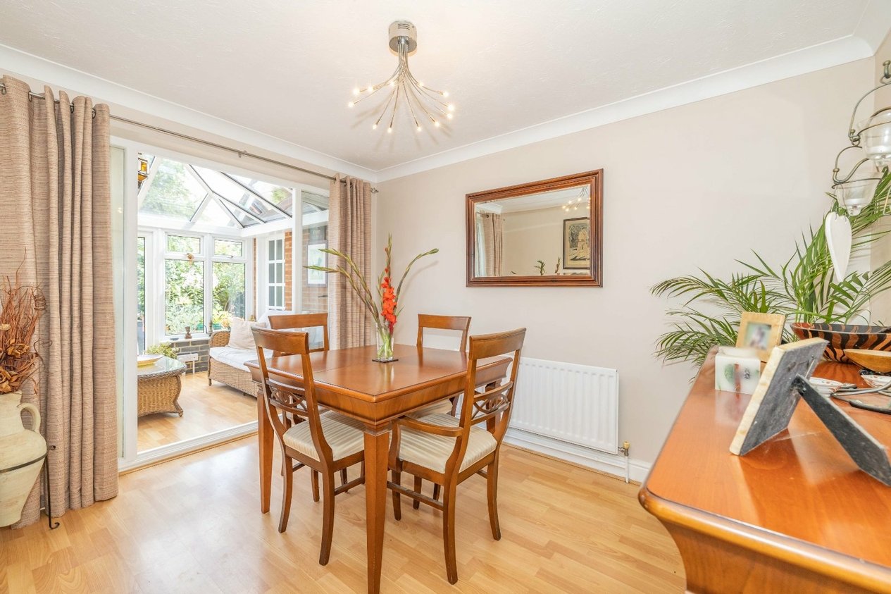 Properties For Sale in Hawthorn Road Kingsnorth