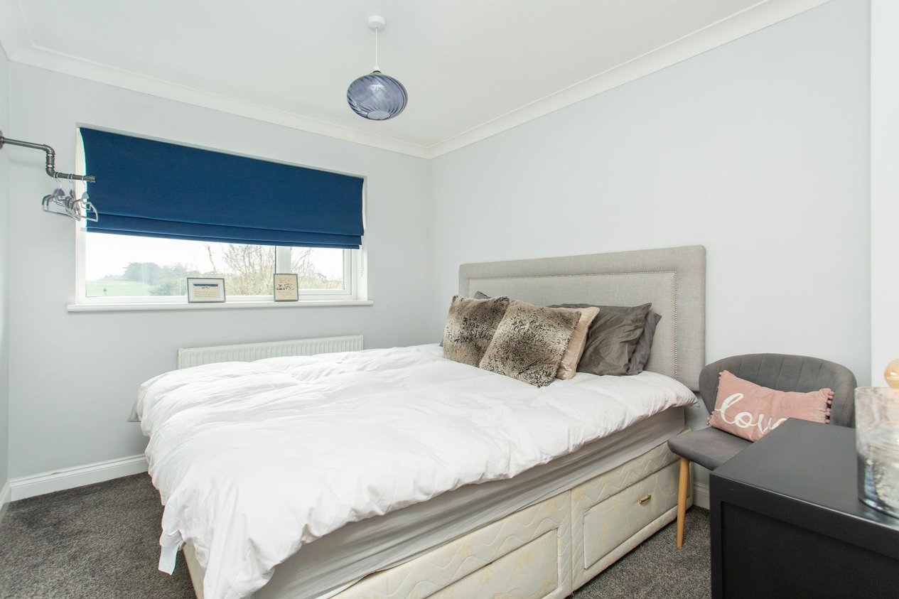 Properties For Sale in Hawthorne Close  Eythorne