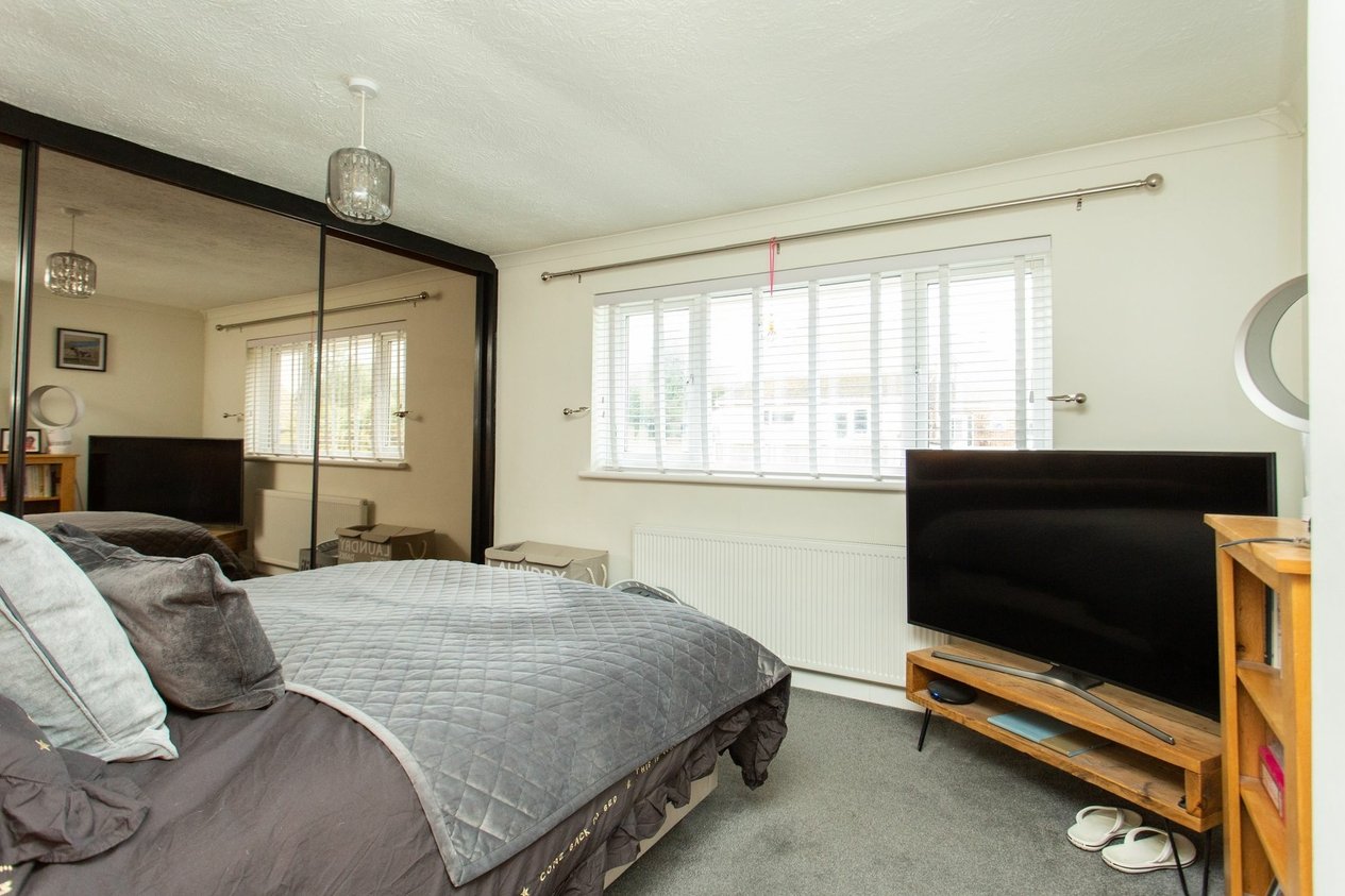Properties For Sale in Hawthorne Close  Eythorne