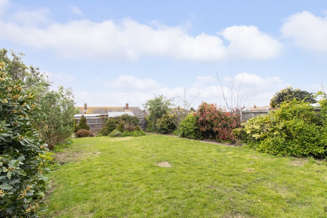 Properties For Sale in Headcorn Gardens  Cliftonville