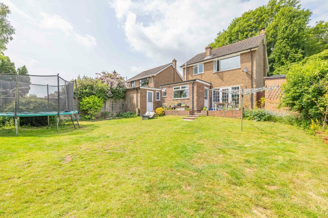 Properties For Sale in Heathfield Way Barham