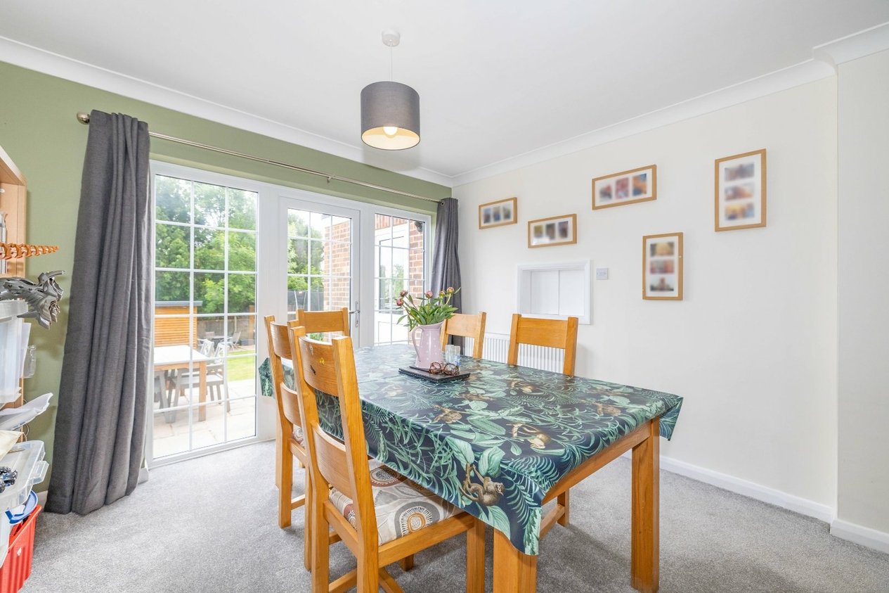 Properties For Sale in Heathfield Way Barham