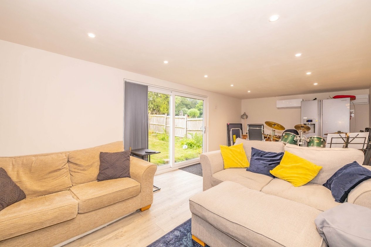 Properties For Sale in Heathfield Way Barham
