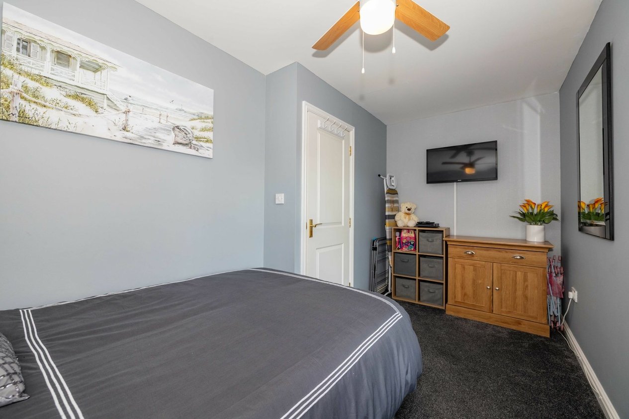Properties For Sale in Hedgers Way  Kingsnorth