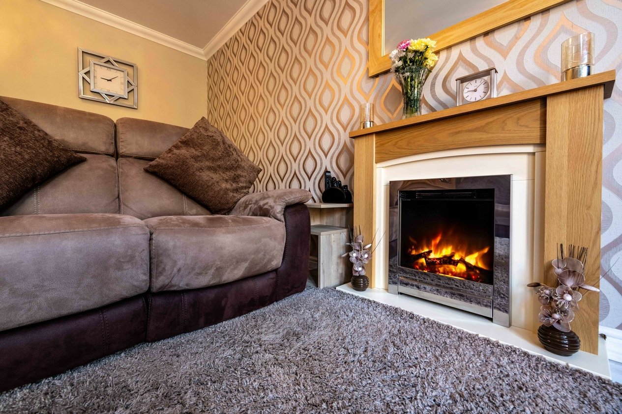 Properties For Sale in Hedgers Way  Kingsnorth