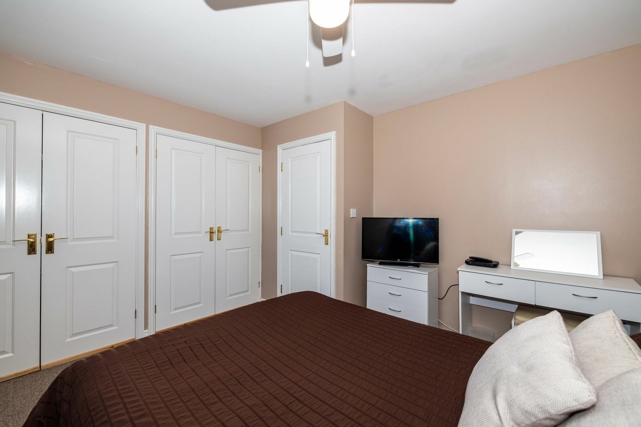 Properties For Sale in Hedgers Way  Kingsnorth