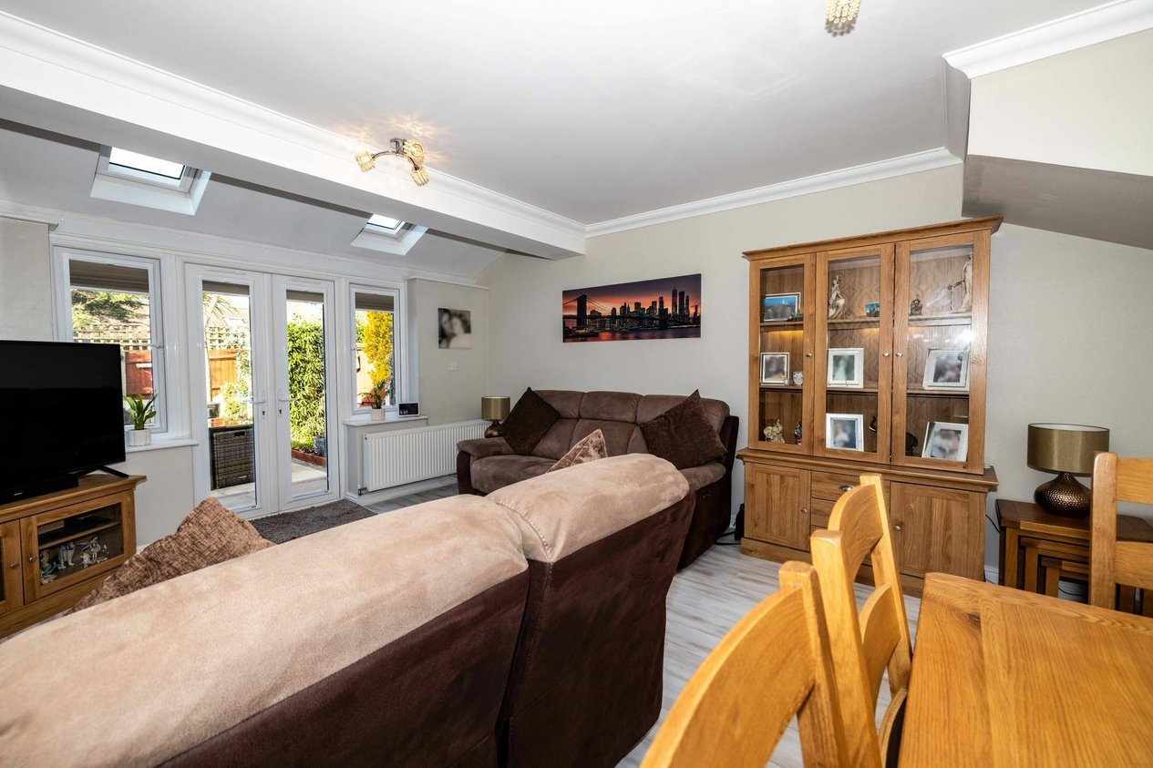 Properties For Sale in Hedgers Way  Kingsnorth