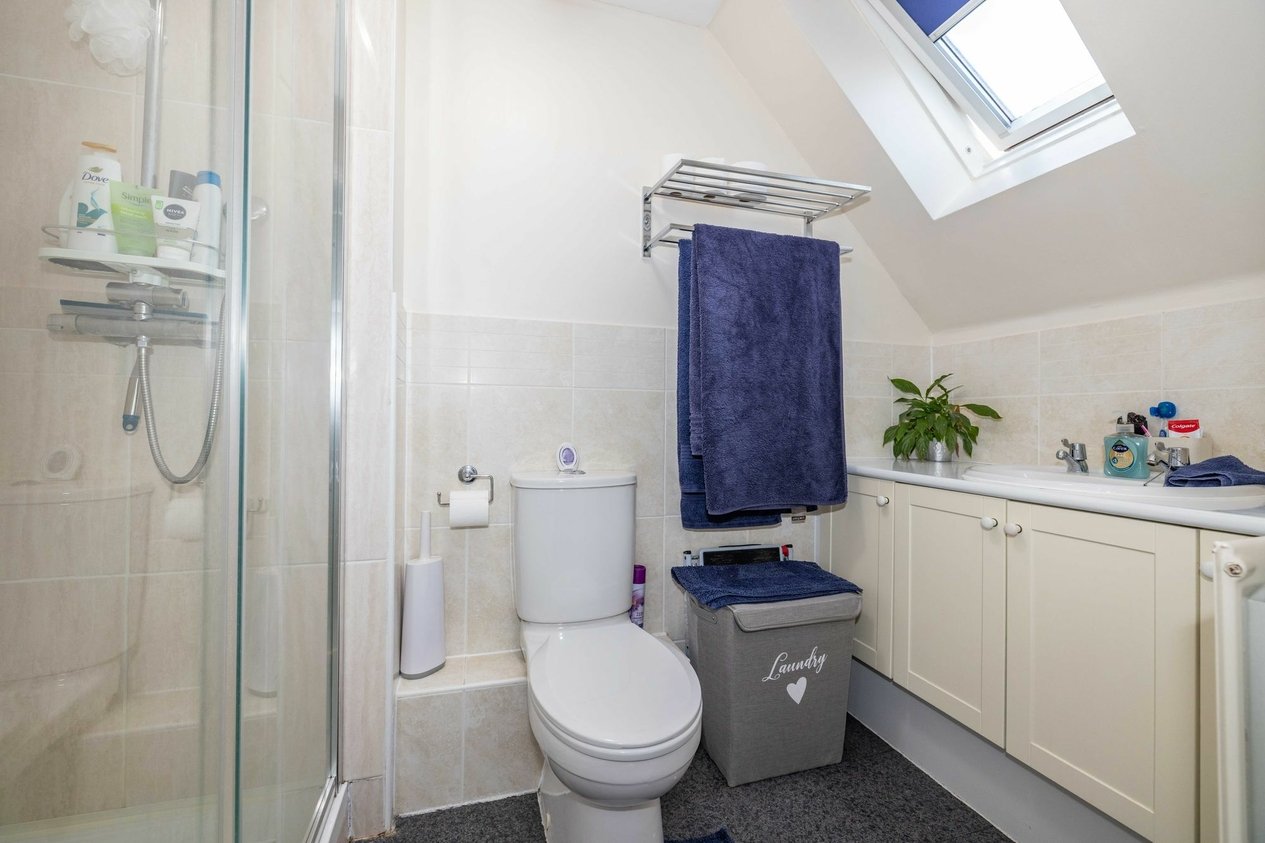 Properties For Sale in Hedgers Way  Kingsnorth