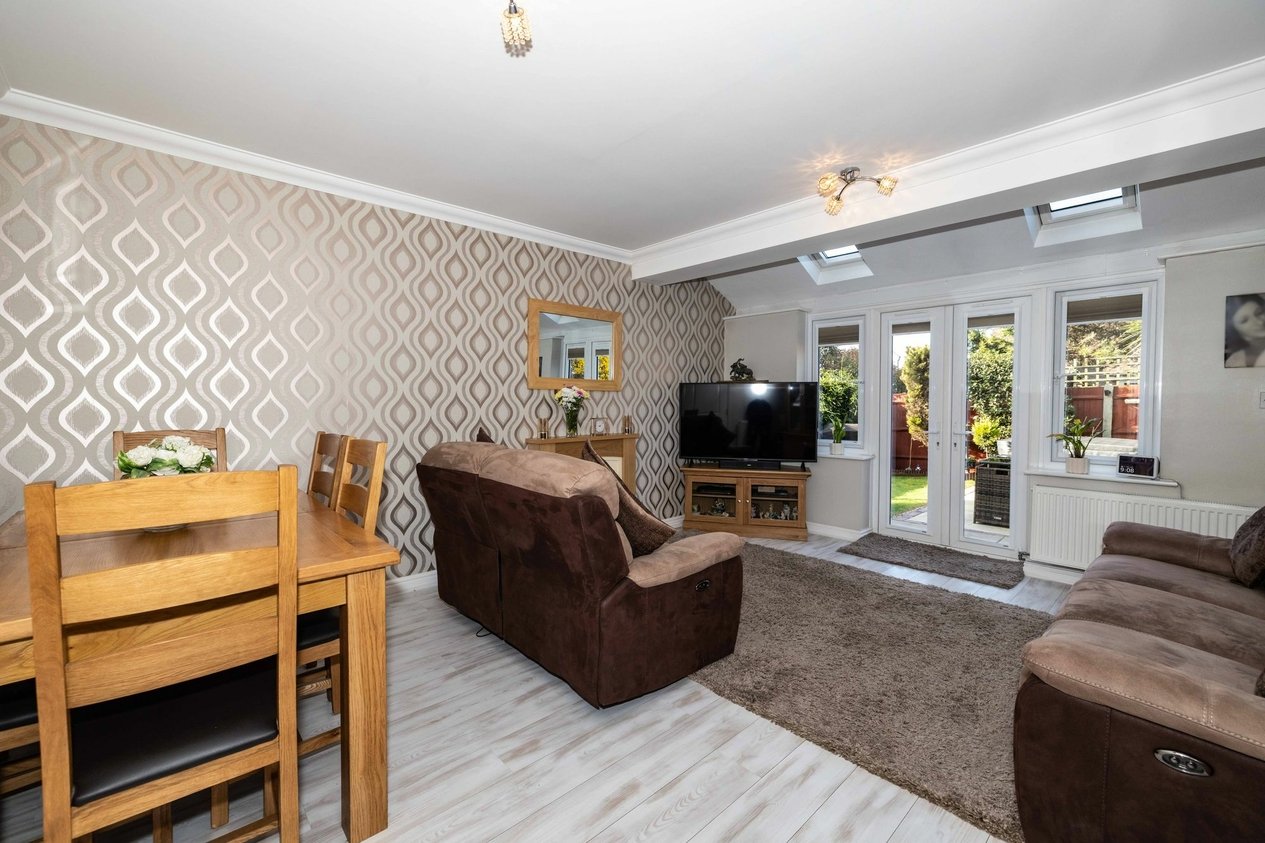 Properties For Sale in Hedgers Way  Kingsnorth