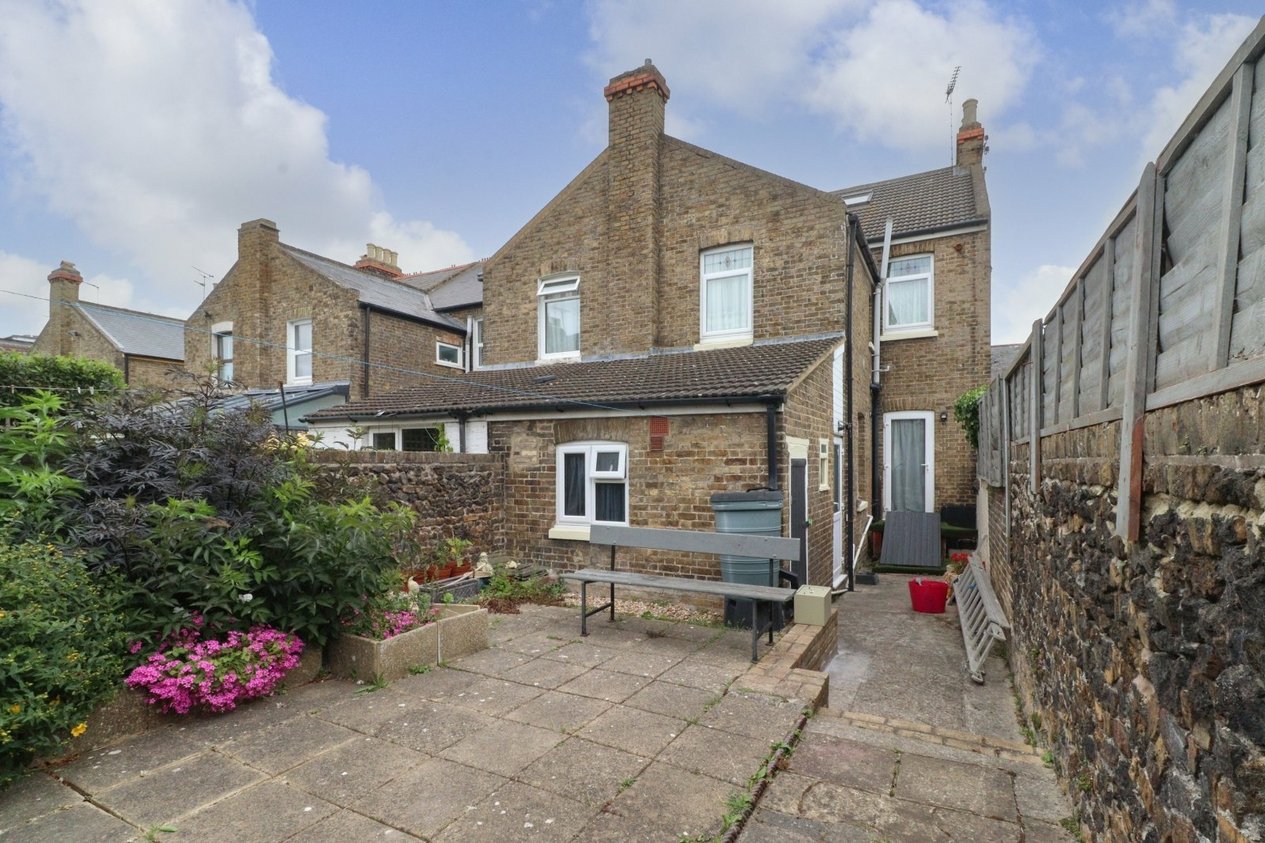 Properties For Sale in Helena Avenue Margate