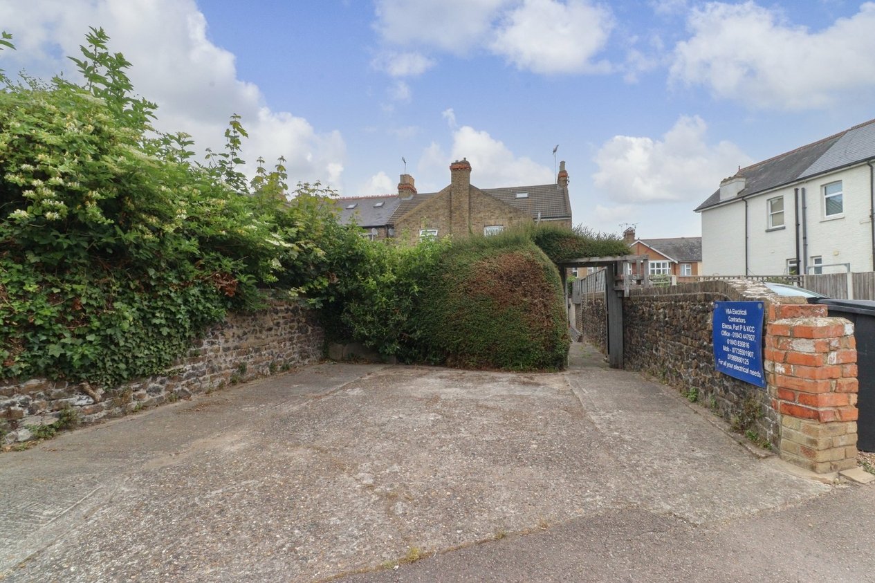 Properties For Sale in Helena Avenue Margate