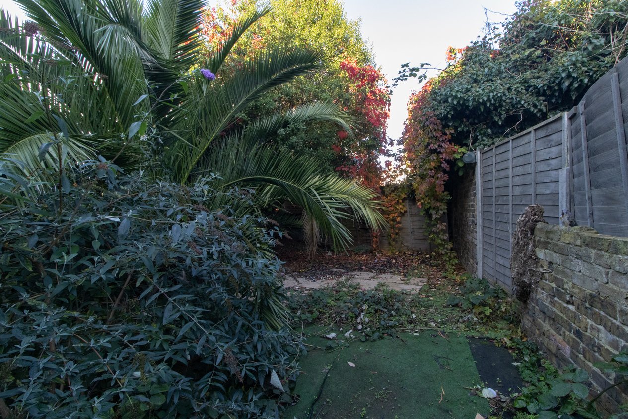 Properties Under Offer in Helena Avenue Margate