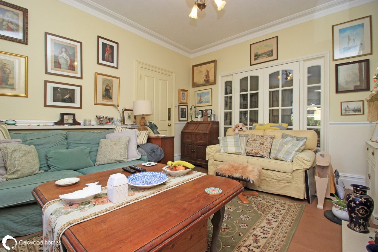 Properties Under Offer in Helena Avenue 