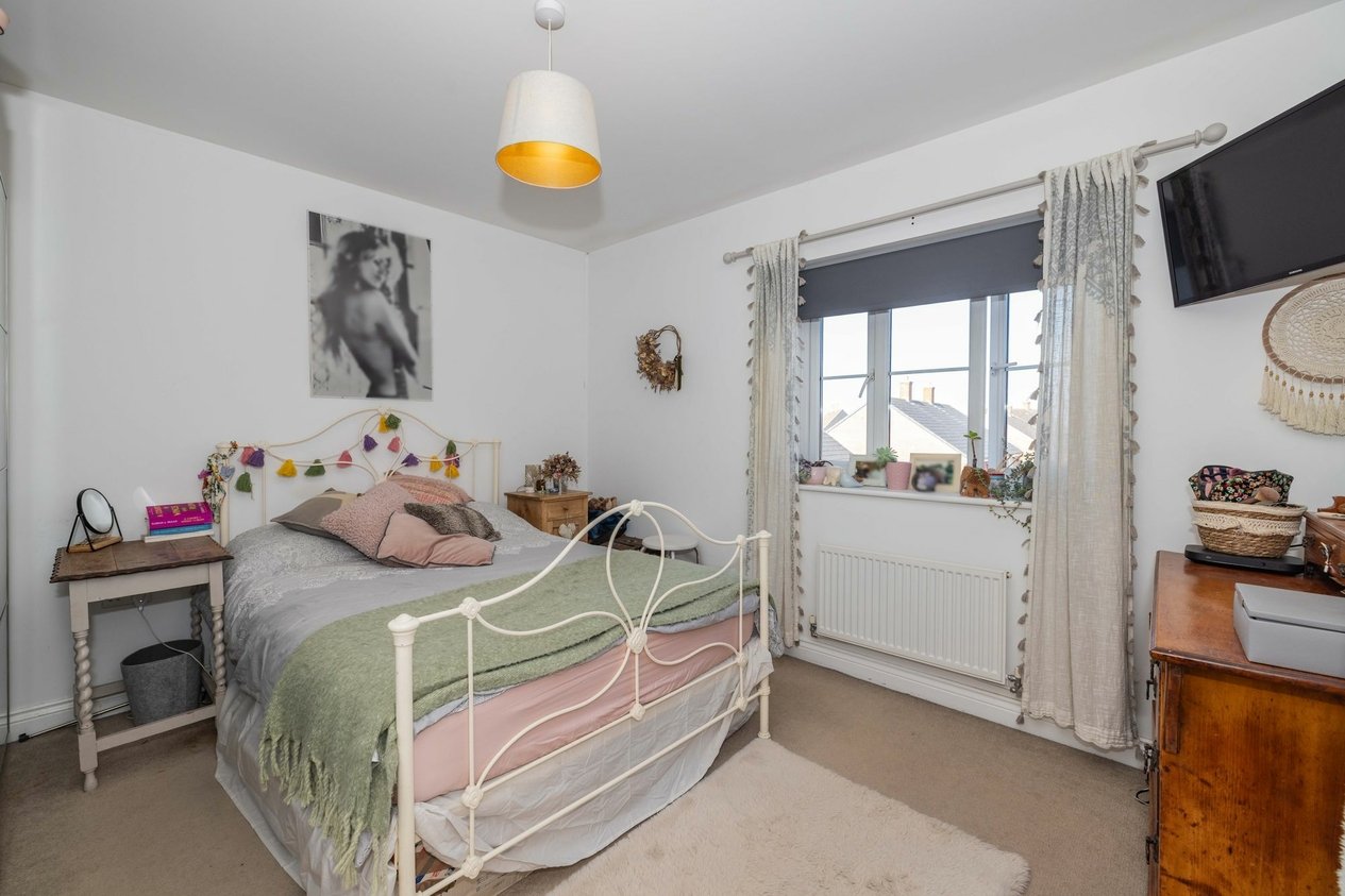 Properties For Sale in Herdwick Close  Kingsnorth