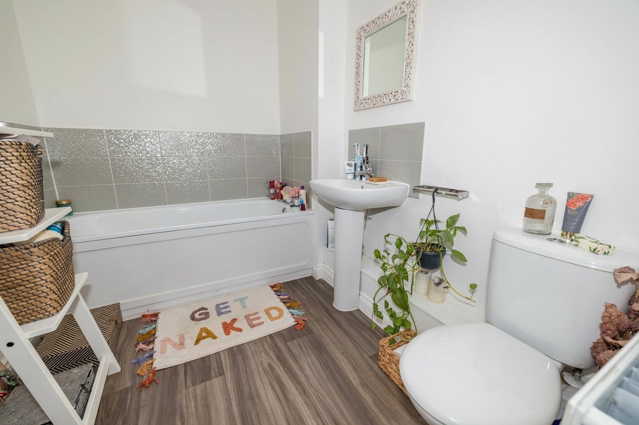 Properties For Sale in Herdwick Close  Kingsnorth