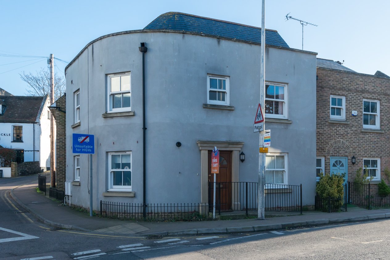 Properties Under Offer in Hereson Road Ramsgate