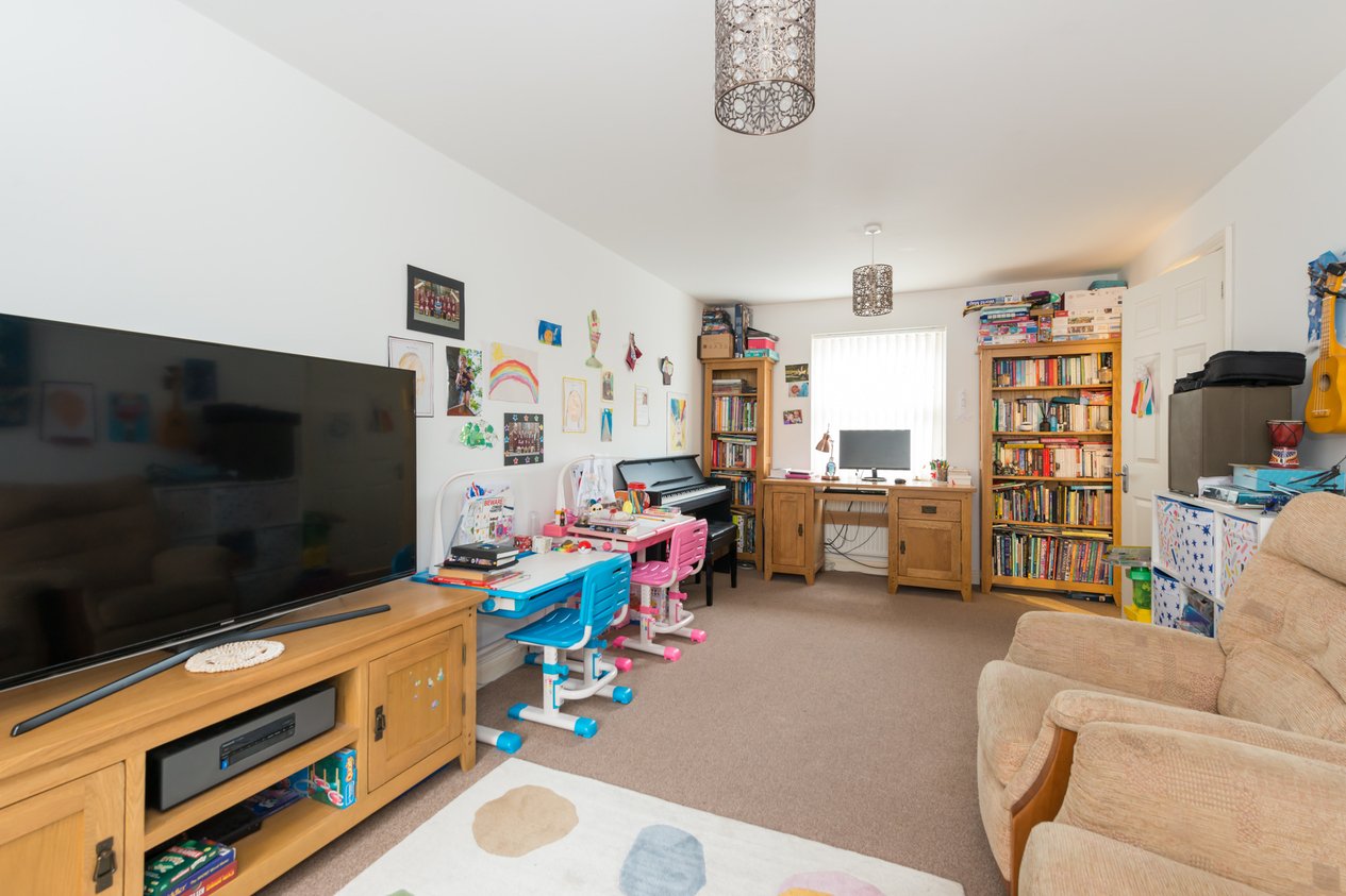 Properties Under Offer in Hereson Road Ramsgate