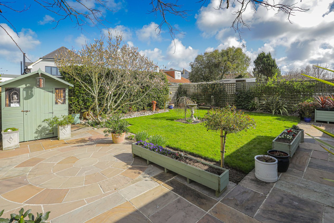 Properties For Sale in Hereward Avenue Birchington