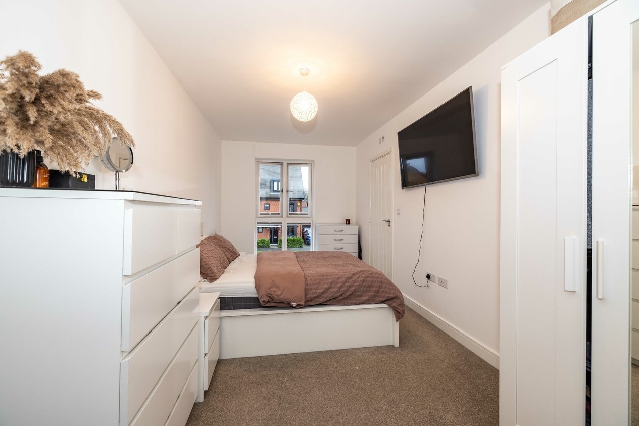 Properties Under Offer in Heritage Road Ashford