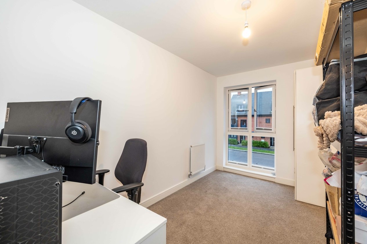 Properties Under Offer in Heritage Road Ashford