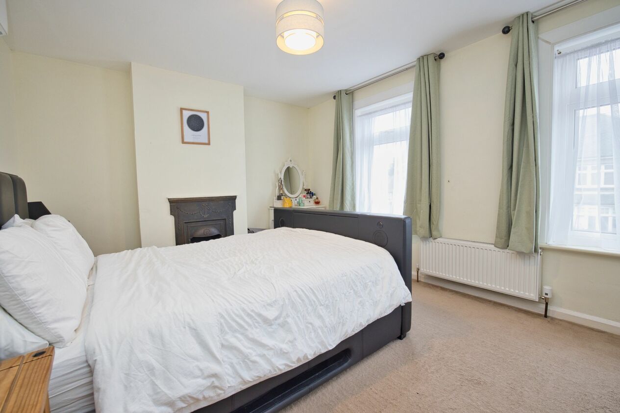 Properties For Sale in Heritage Road  Folkestone