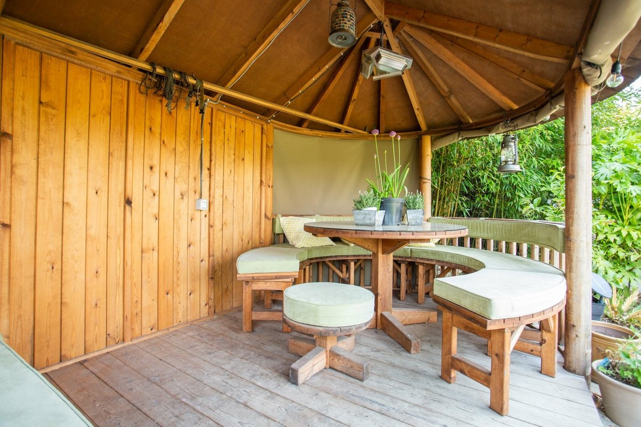 Properties For Sale in Hever Place Canterbury