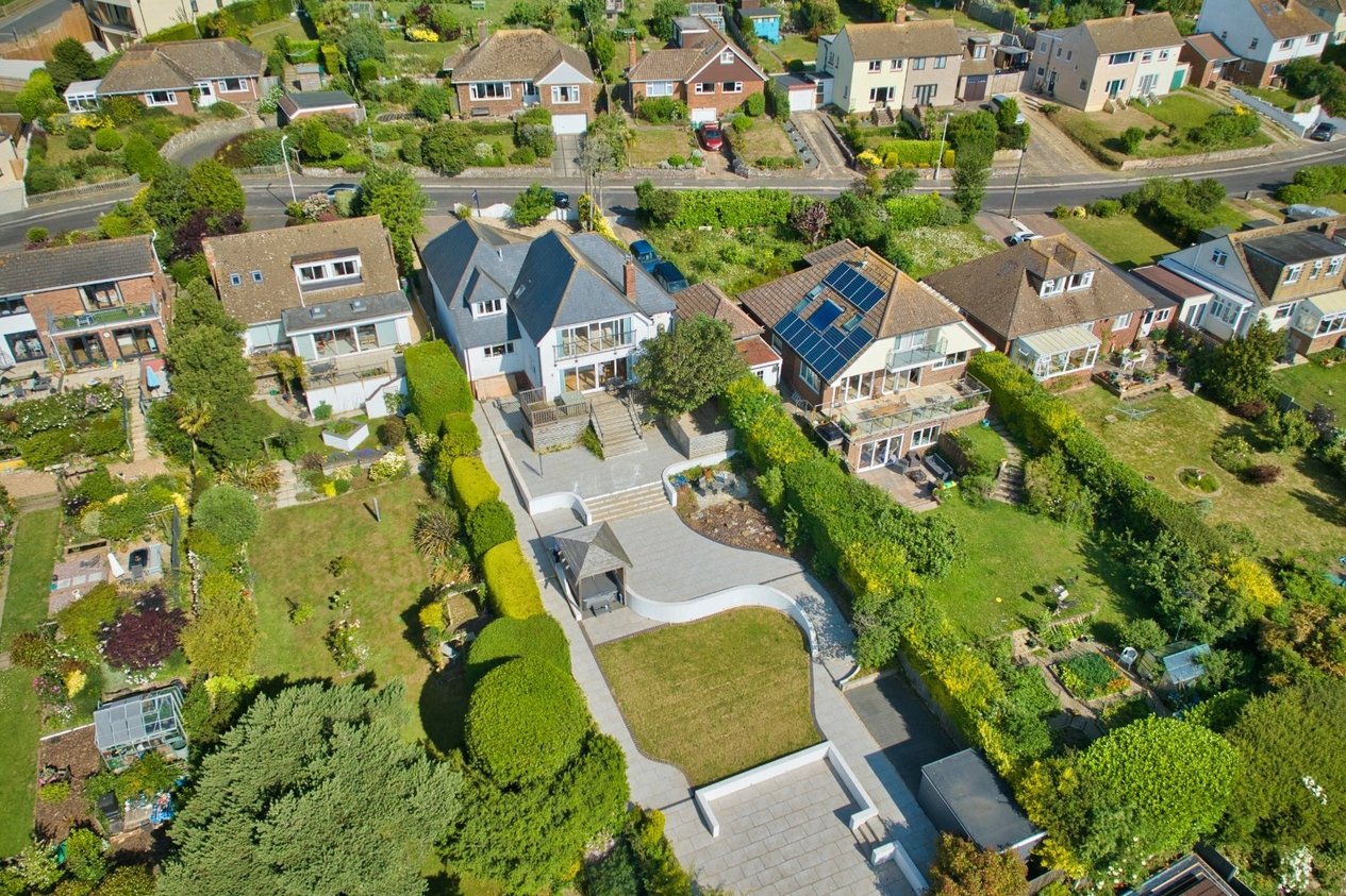 Properties For Sale in High Ridge Hythe