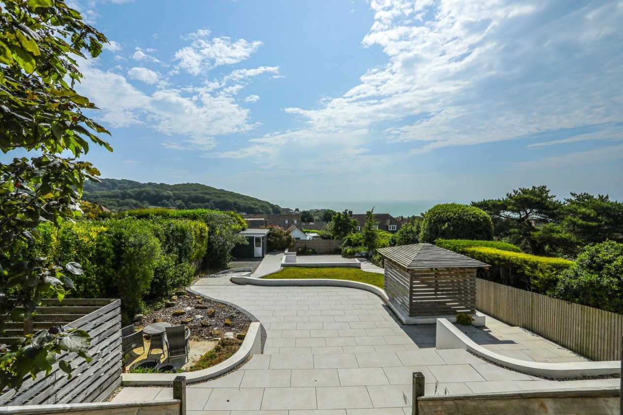 Properties For Sale in High Ridge Hythe