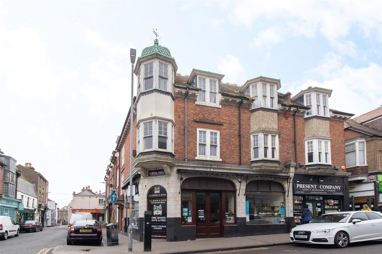 Properties Let Agreed in High Street 