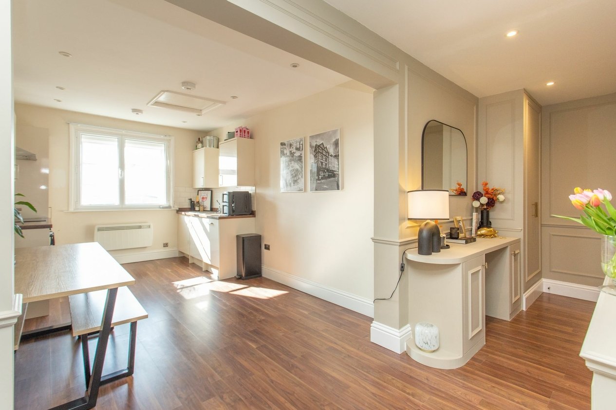 Properties For Sale in High Street  Canterbury