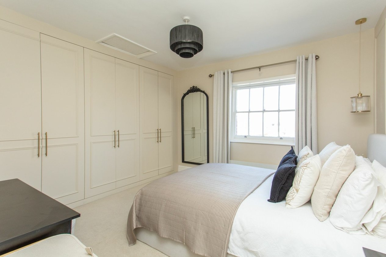Properties For Sale in High Street  Canterbury