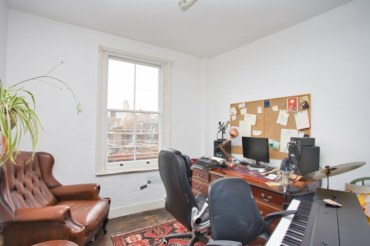 Properties Let Agreed in High Street Deal