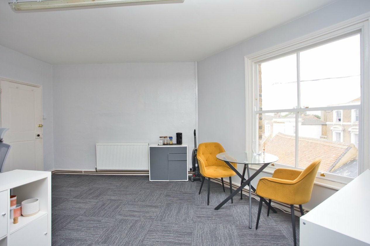Properties Let Agreed in High Street Deal