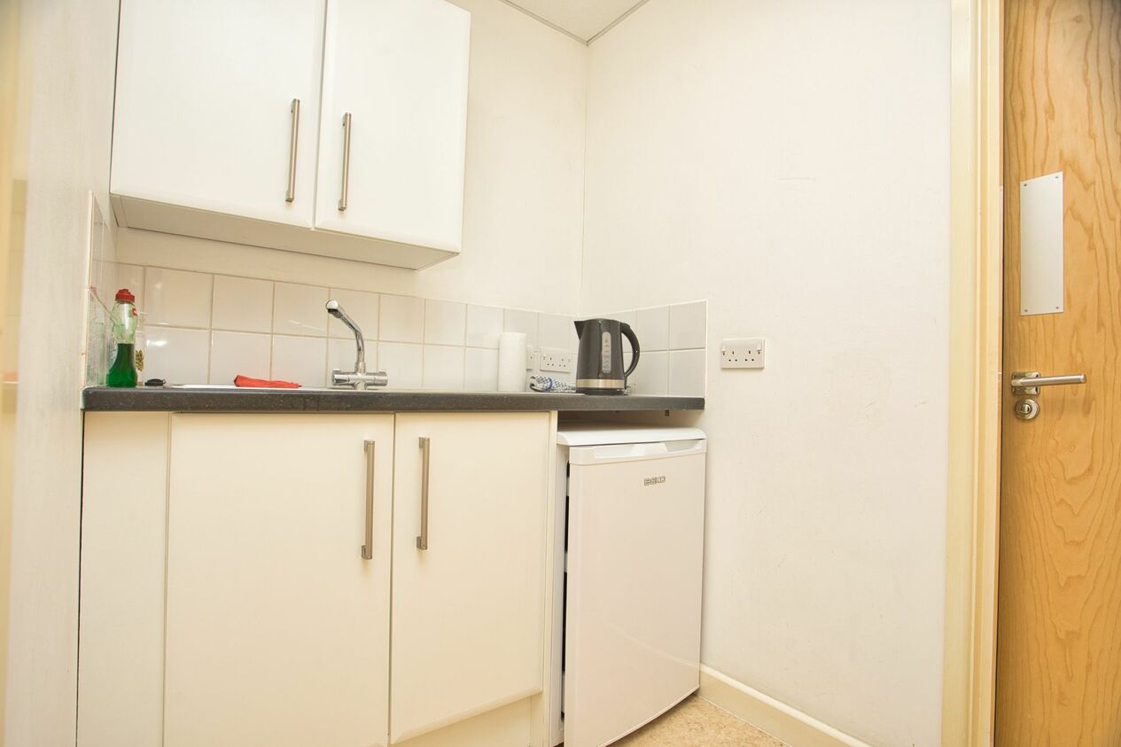Properties Sold Subject To Contract in High Street  Deal