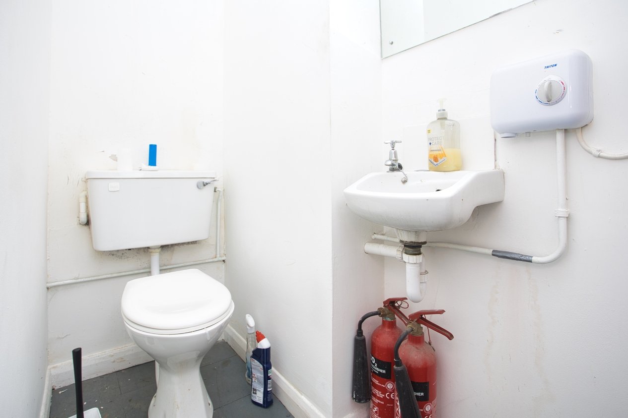 Properties For Sale in High Street Deal