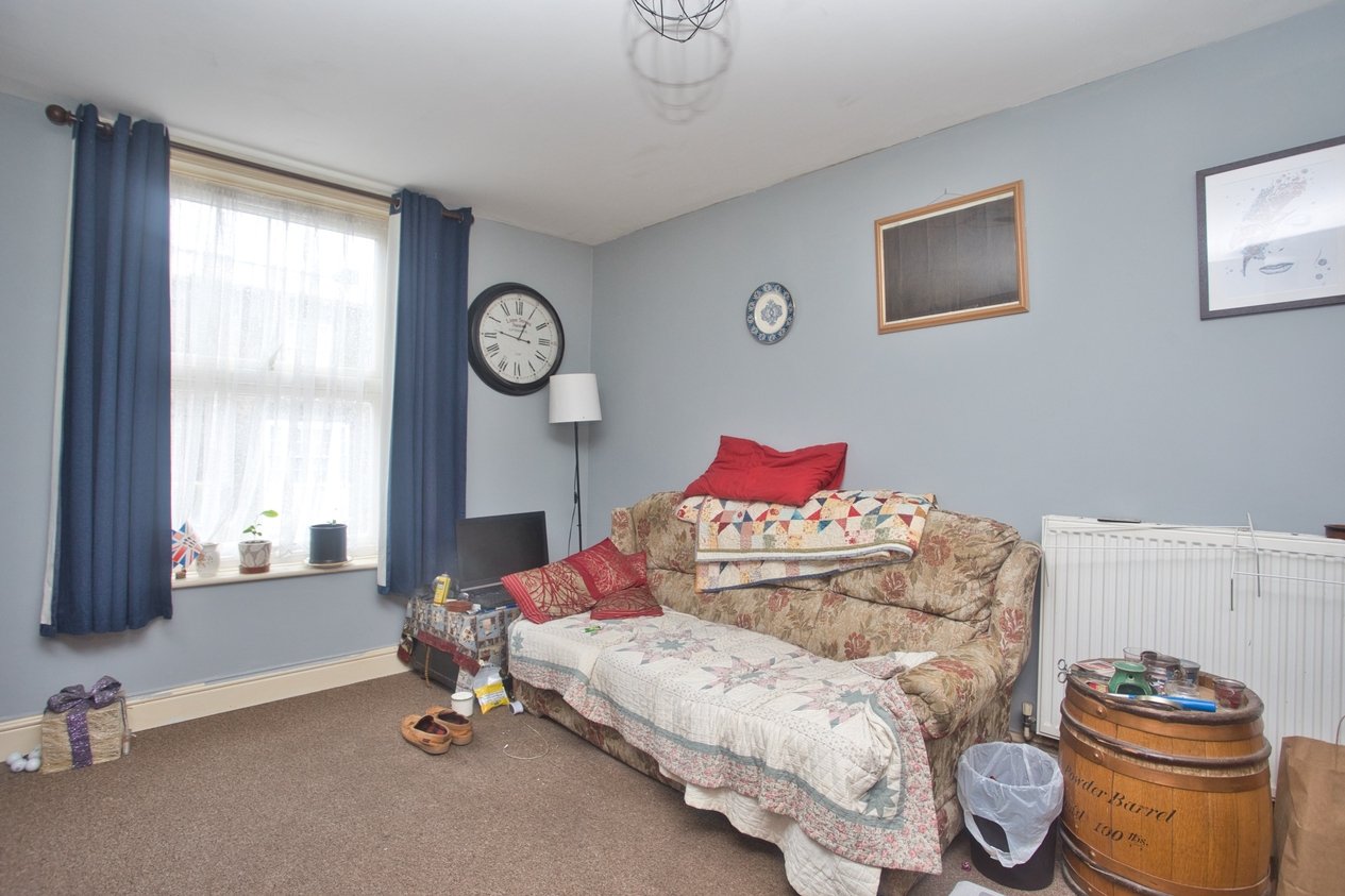 Properties Under Offer in High Street Dover