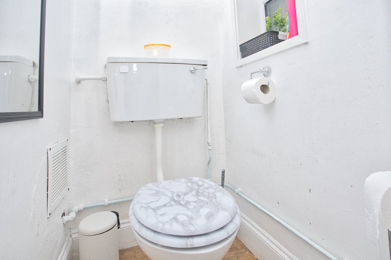 Properties Under Offer in High Street Dover