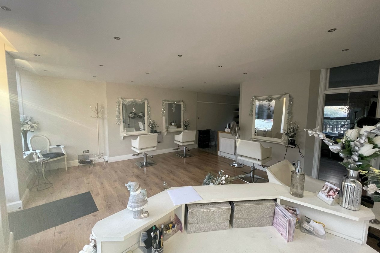Properties For Sale in High Street Dymchurch