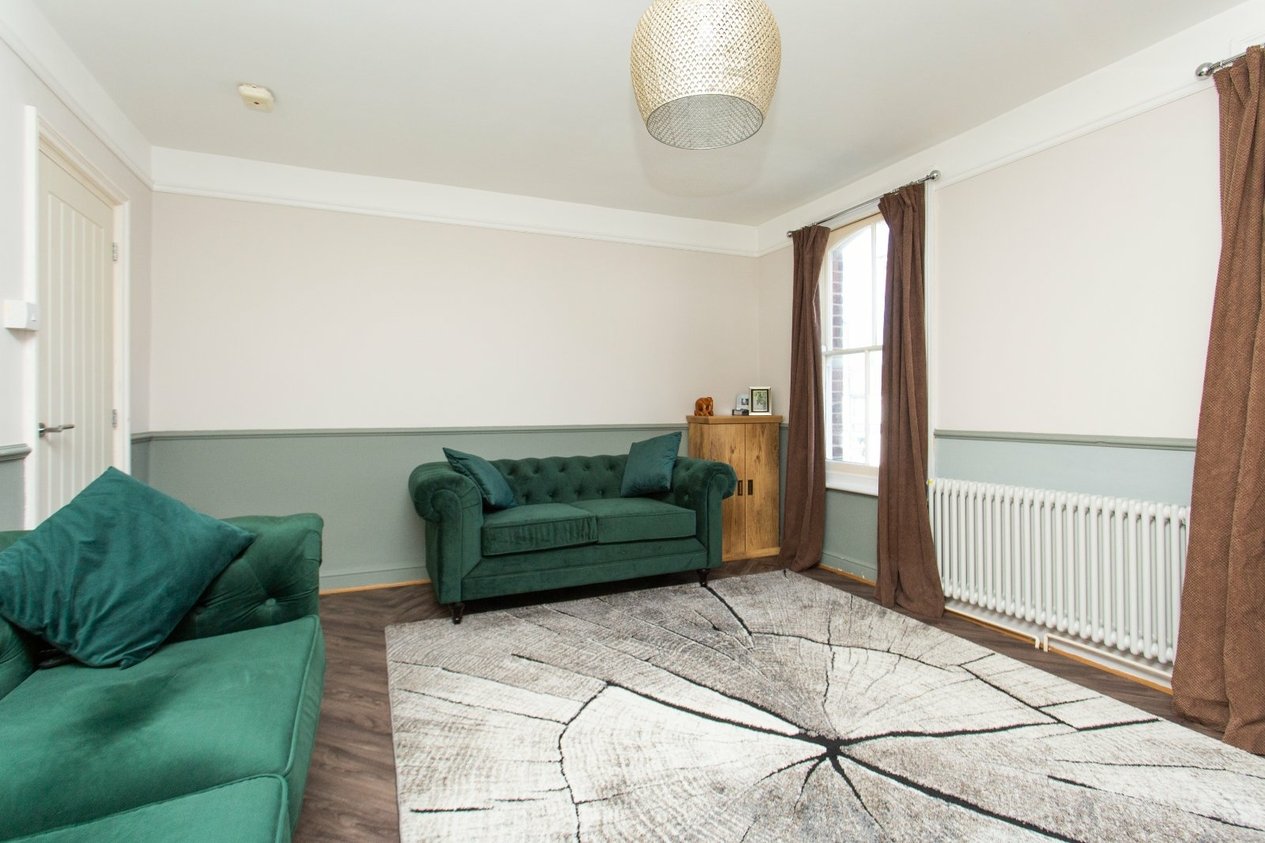 Properties For Sale in High Street Herne Bay