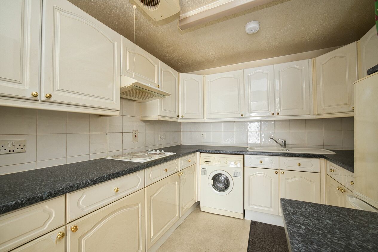 Properties For Sale in High Street  Minerva House Fortuna Court High Street