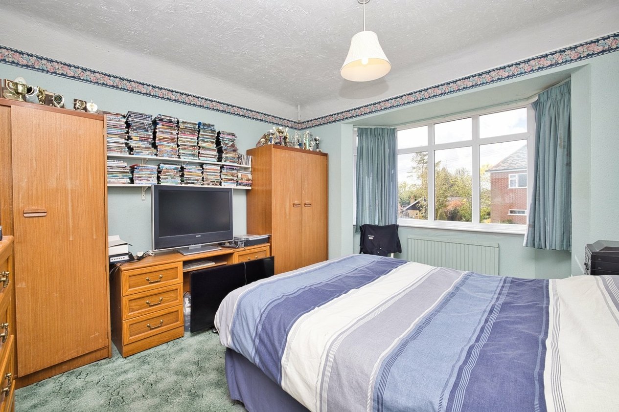 Properties For Sale in High Street Minster