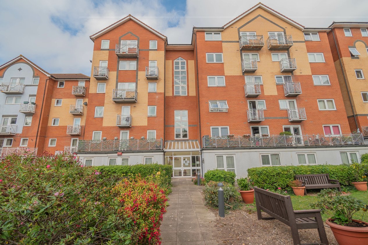 Properties Under Offer in High Street Ramsgate