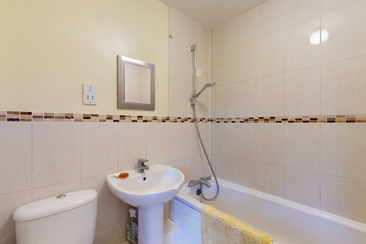 Properties Under Offer in High Street Ramsgate