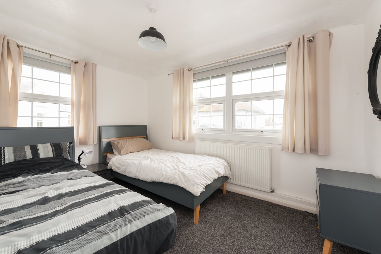Properties For Sale in High Street Romney Marsh